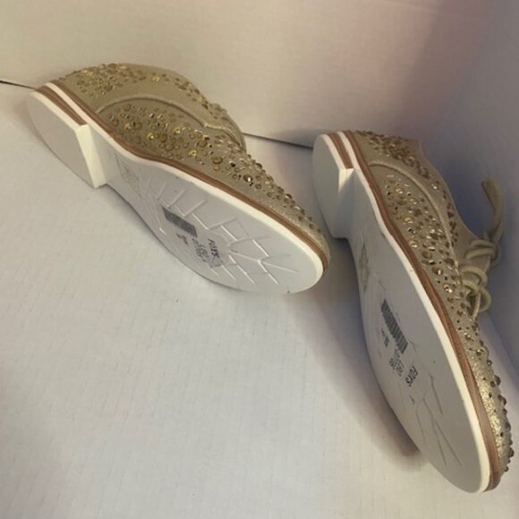 Chic By Lady Couture Women’s metallic gold flat oxford shoes, size 9 - Picture 7 of 7